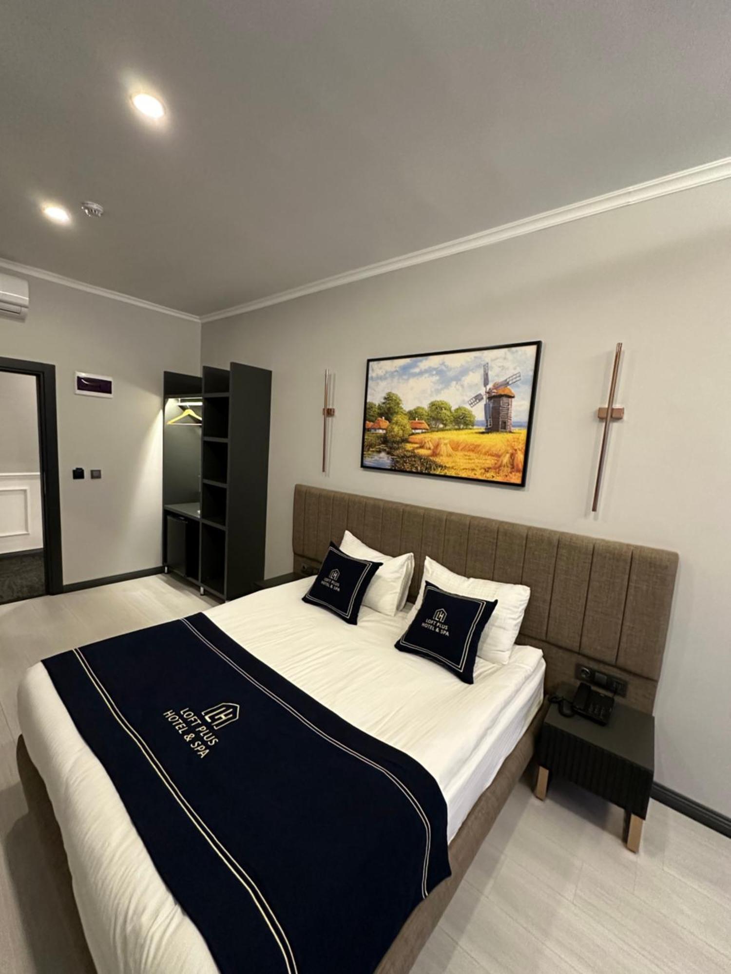 Park & Private Transportation Istanbul Airport-by Loft 3*